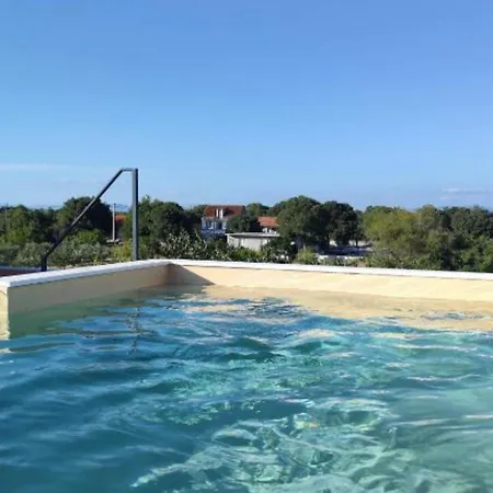 Penthouse Ivan- Two Bedroom With Rooftop Swimming Pool *