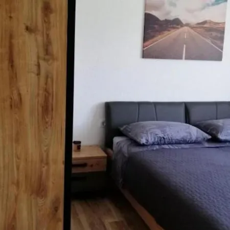 Lägenhet Penthouse Ivan- Two Bedroom With Rooftop Swimming Pool
